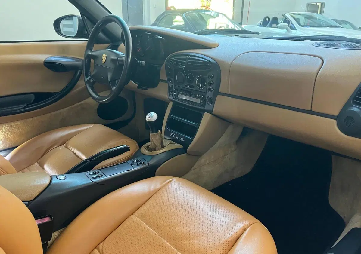 Porsche Boxster 2.5i 24V cat (5)