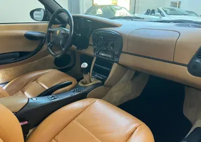 Porsche Boxster 2.5i 24V cat (5)