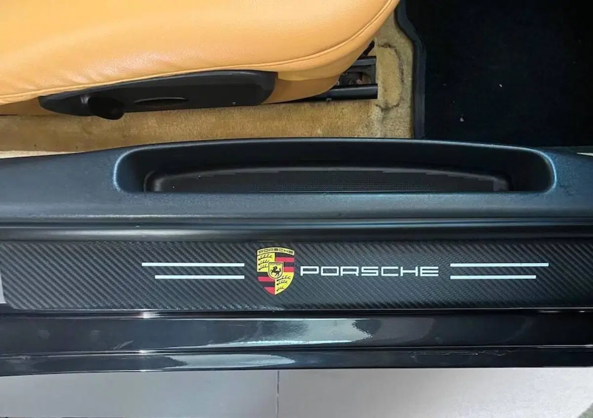 Porsche Boxster 2.5i 24V cat (7)