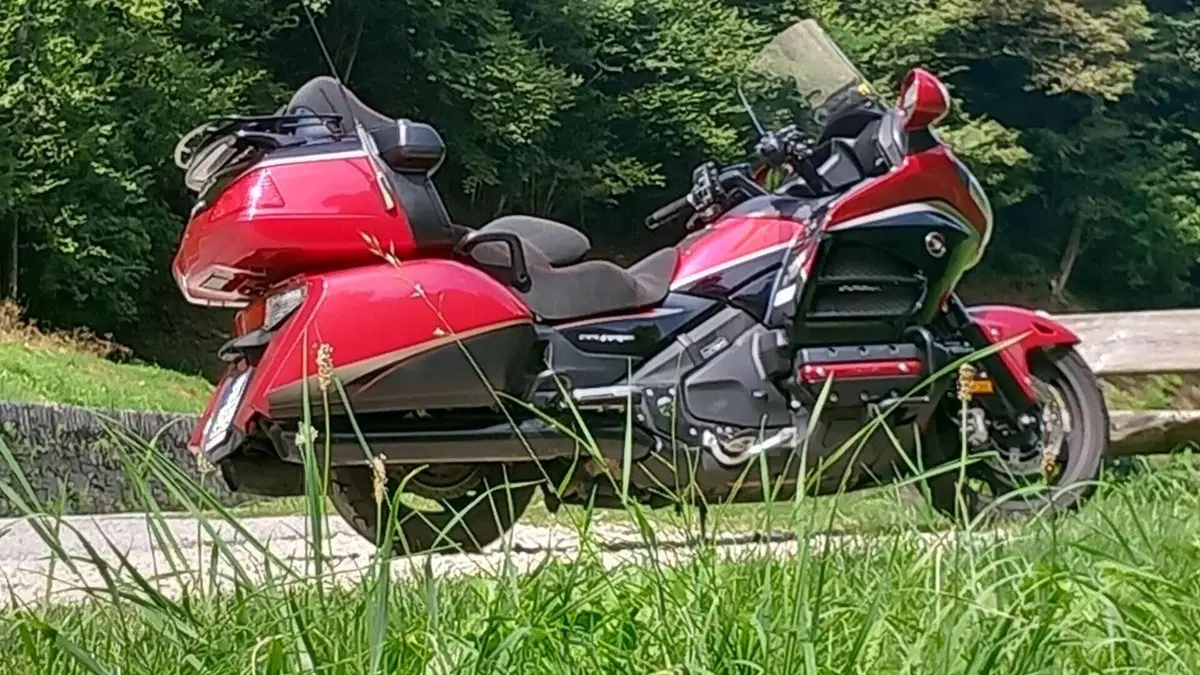 Honda GL 1800 Gold Wing (2012 - 17)  (6)