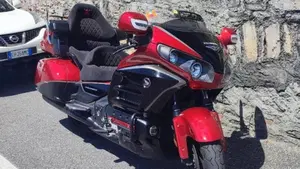 Honda GL 1800 Gold Wing (2012 - 17)  (7)