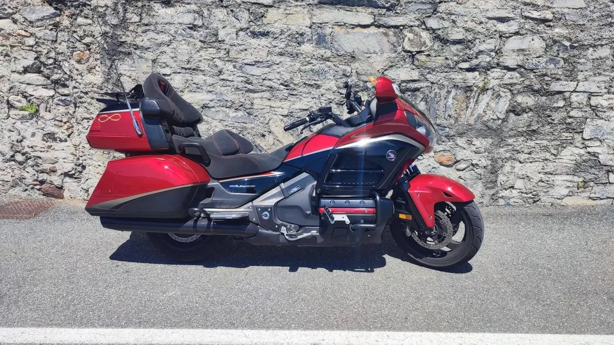 Honda GL 1800 Gold Wing (2012 - 17)  (8)