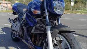 Suzuki GSR 600 (2006 - 11)  (2)