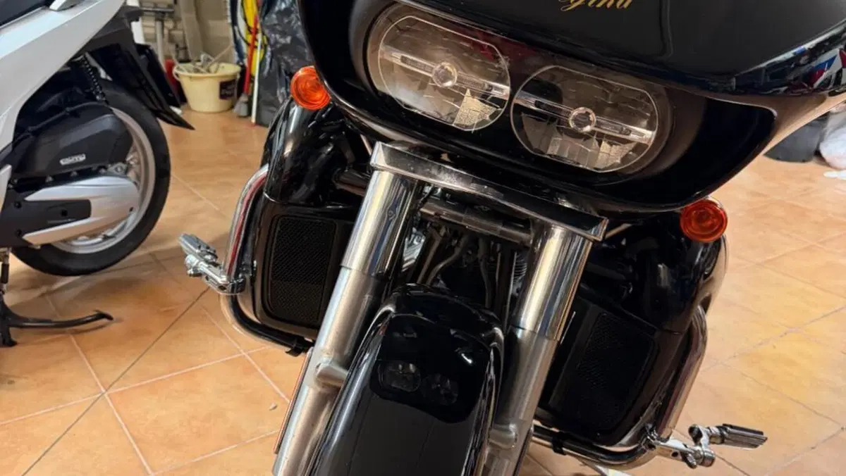 Harley-Davidson 107 Electra Glide Ultra Limited (2017 - 18) - FLHTK  (6)