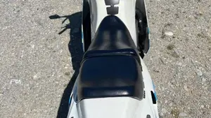 Suzuki   (3)