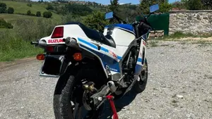 Suzuki   (5)