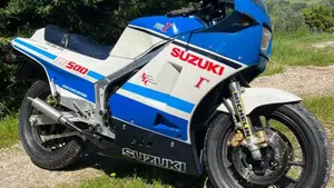 Suzuki   (12)