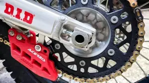 Honda CRF 450R (2024)  (4)