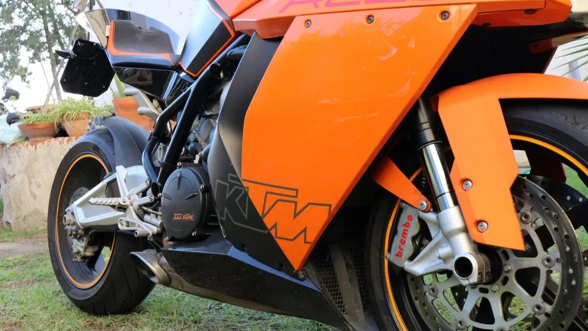 KTM 1190 RC8 (2008 - 09)  (11)