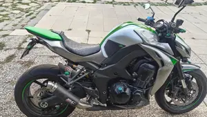 Kawasaki Z 1000 ABS (2014 - 16)  (2)