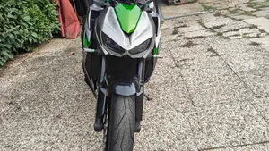 Kawasaki Z 1000 ABS (2014 - 16)  (4)