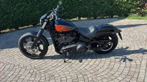 Harley-Davidson Street Bob 114 (2021 - 24)  (2)