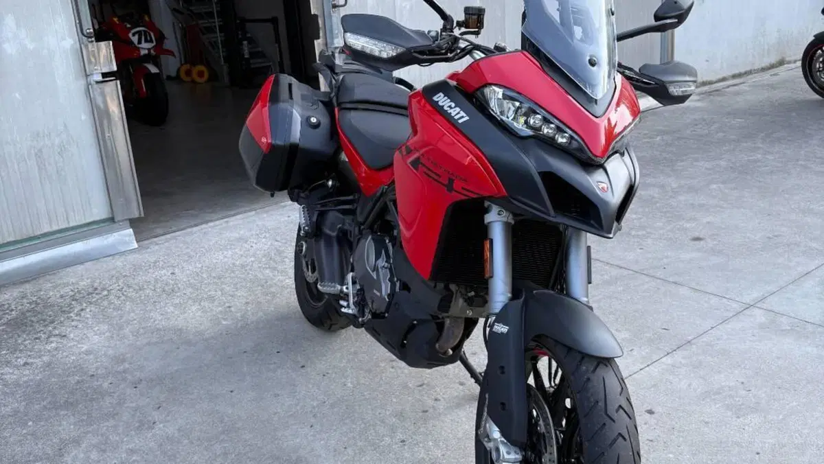 Ducati Multistrada V2 S (2022 - 24)  (2)
