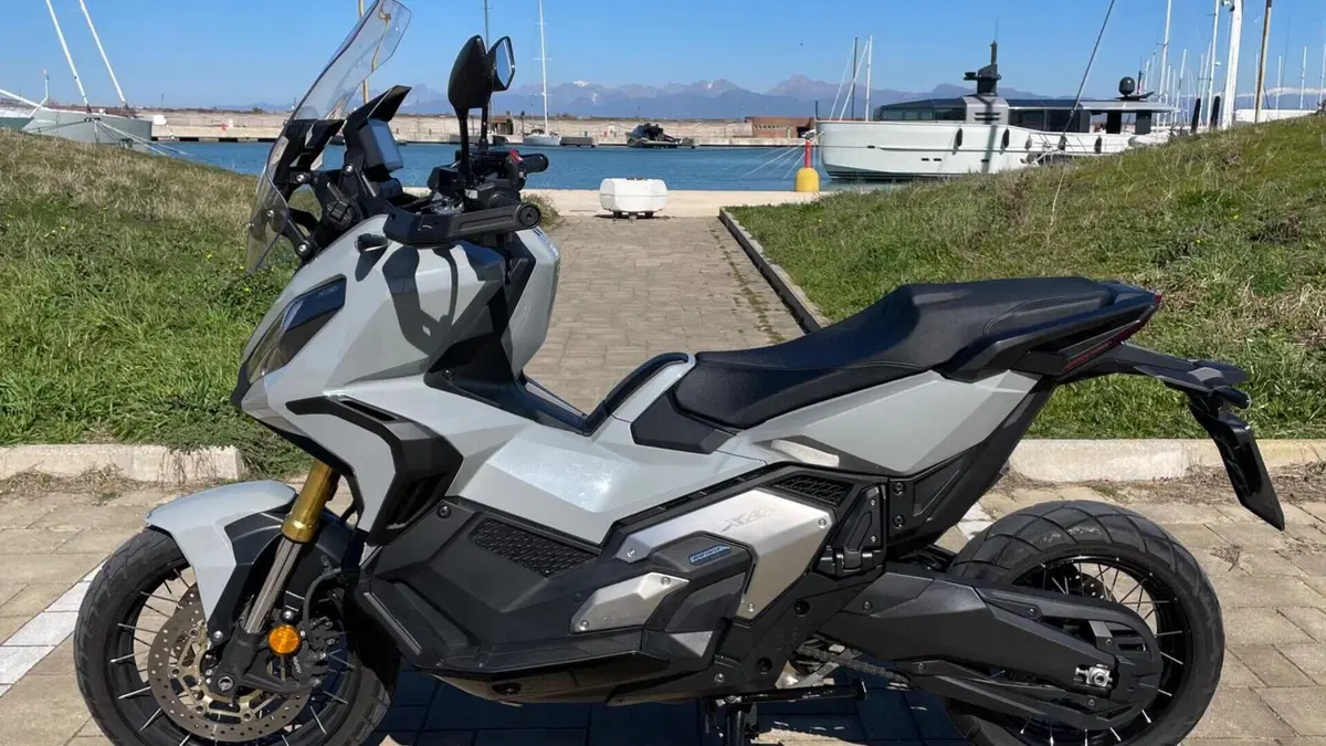 Honda X-ADV 750 DCT (2021 - 24)  (3)