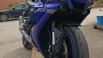 Yamaha YZF R1 (2020 - 25) usata