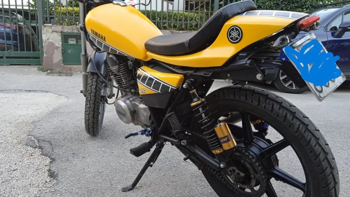 Yamaha   (3)