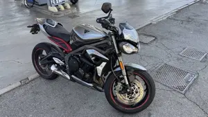 Triumph Street Triple RS (2020 - 22) 