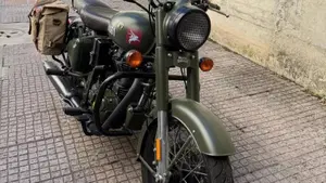 Royal Enfield Classic 500 Pegasus (2019 - 20)  (4)
