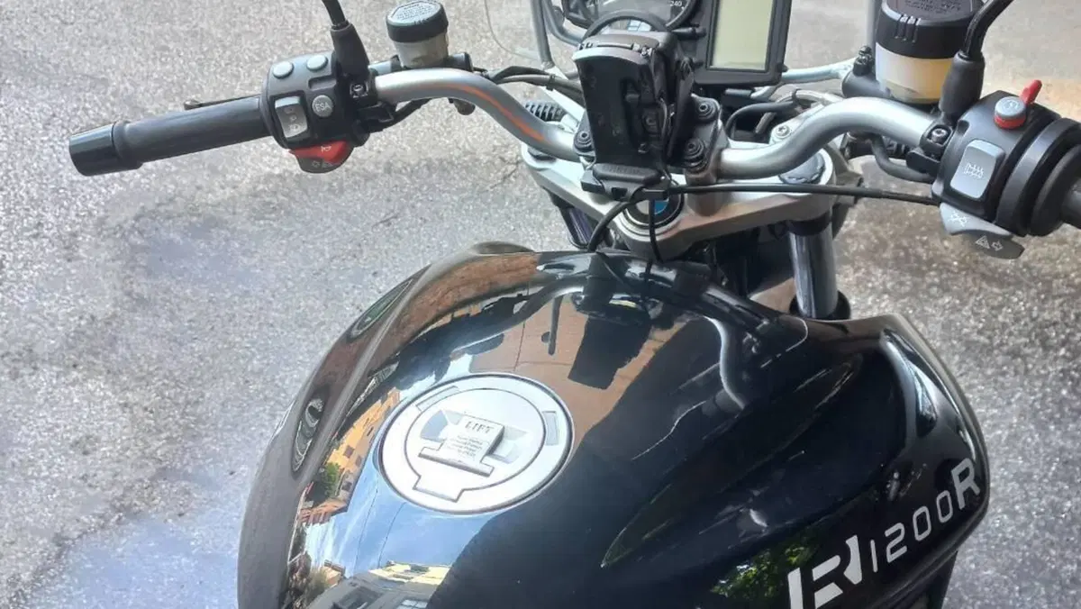 Bmw R 1200 R (2006 - 11)  (6)