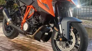 KTM 1290 Super Duke GT (2021 - 25)  (4)