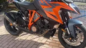 KTM 1290 Super Duke GT (2021 - 25)  (6)