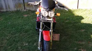 Suzuki   (4)