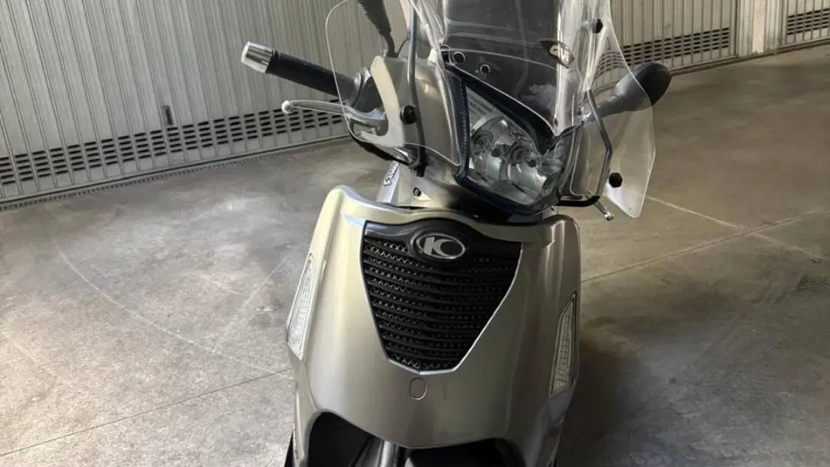 Kymco People 200i GT (2010 - 17)  (5)