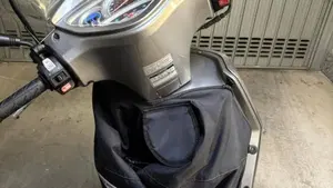 Kymco People 200i GT (2010 - 17)  (6)