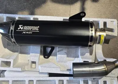 SCARICO NUOVO AKRAPOVIC COMPRESO DI CATALIZZATORE Yamaha - Annuncio 10114754