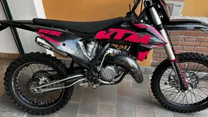 KTM 125 SX (2024)  (2)