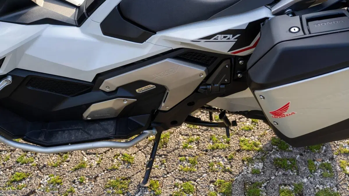 Honda X-ADV 750 Travel (2025 - 26)  (7)