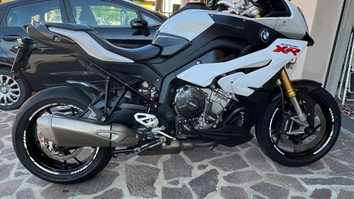 Bmw S 1000 XR (2015 - 16)  (5)