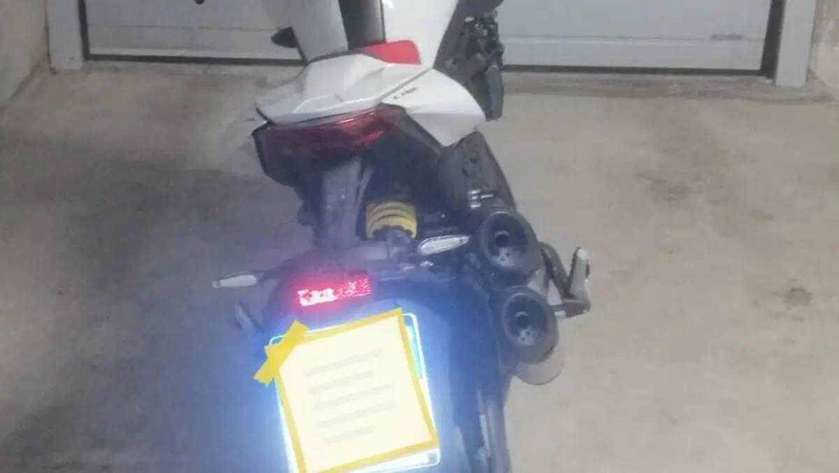 Ducati Monster 937 + (2021 - 25)  (3)
