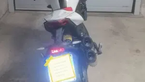 Ducati Monster 937 + (2021 - 25)  (3)