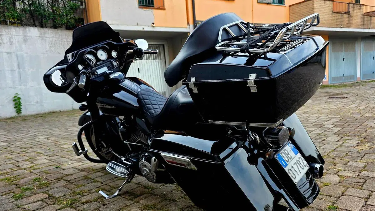Harley-Davidson 1584 Street Glide (2007) - FLHX  (4)