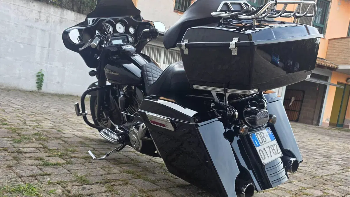 Harley-Davidson 1584 Street Glide (2007) - FLHX  (10)