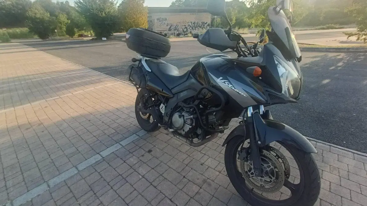 Suzuki V-Strom 650DL (2004 - 06)  (5)