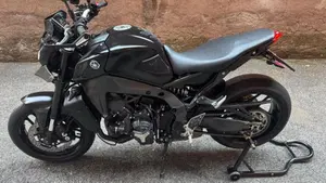 Yamaha MT-09 (2021 - 23)  (3)