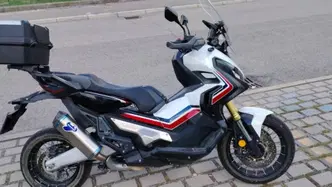 Honda X-ADV 750 (2017) usata