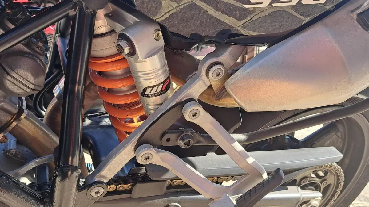 KTM 990 Supermoto T ABS (2011 - 13)  (9)