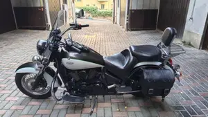 Kawasaki Vulcan VN 900 Classic SE (2011 - 16)  (3)