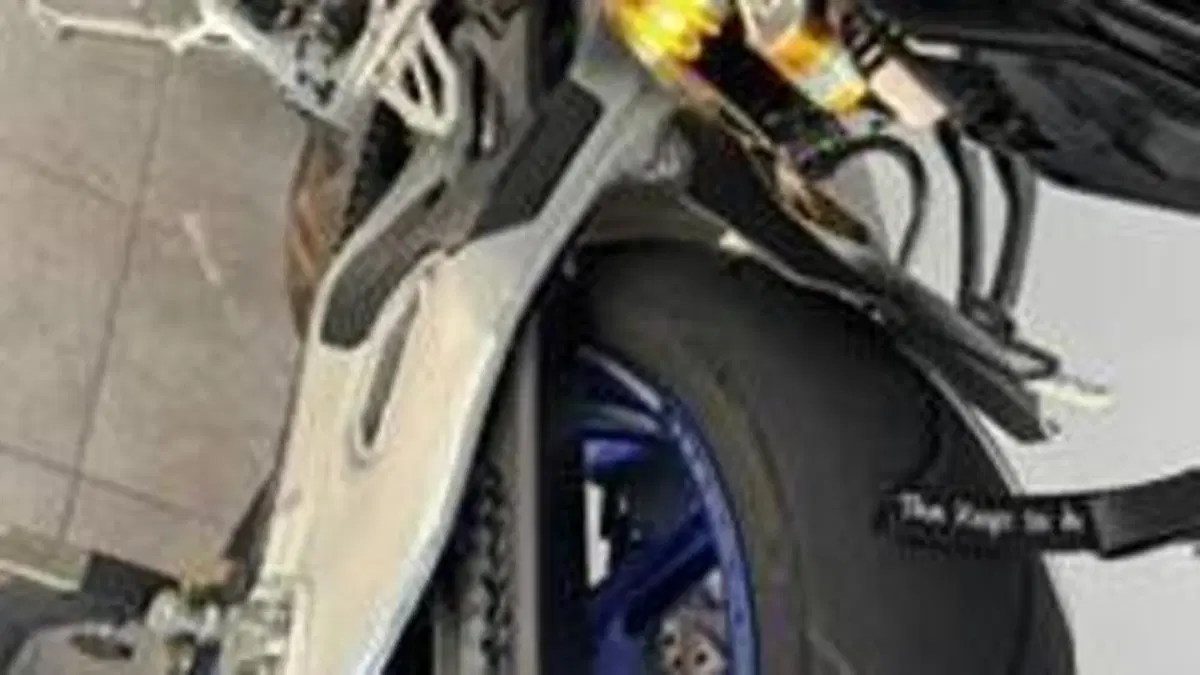 Yamaha MT-10 SP (2017 - 20)  (4)