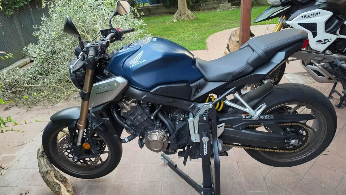Honda CB 650 R (2021 - 23)  (2)