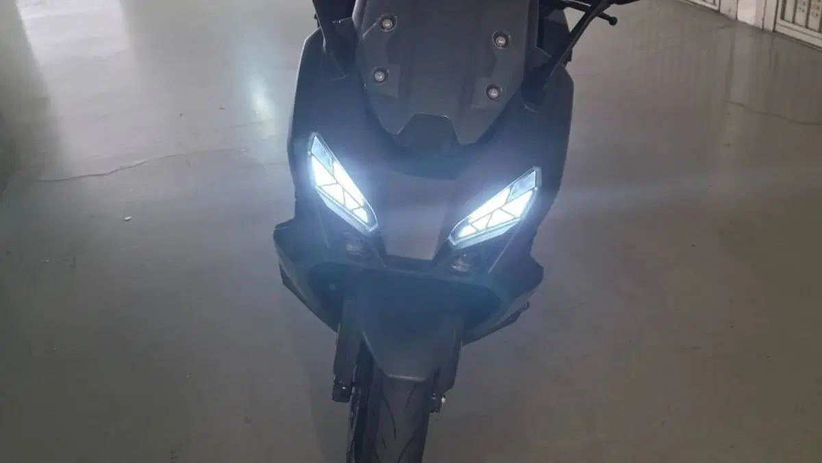 Sym TTLBT (2026)  (6)