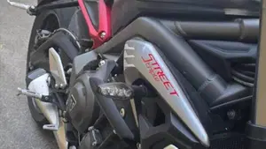 Triumph Street Triple RS (2020 - 22)  (18)