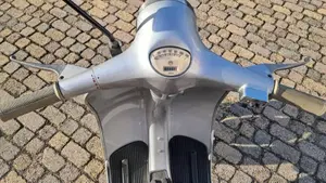 Vespa  