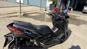 Yamaha X-Max 300 ABS (2017 - 20)  (2)
