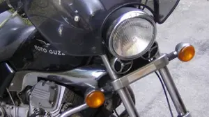Moto Guzzi   (2)