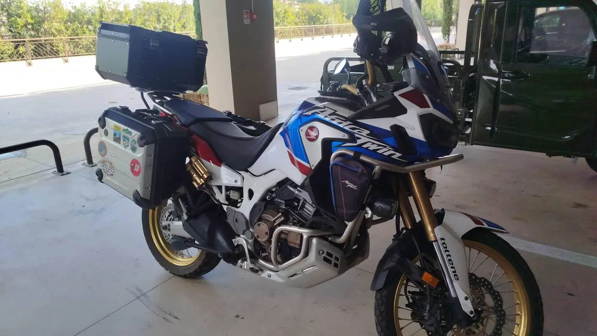 Honda Africa Twin CRF 1000L DCT Travel Edition (2018 - 19)  (9)