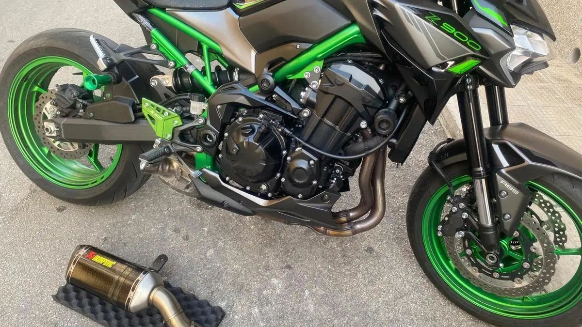 Kawasaki Z 900 (2021 - 24)  (3)